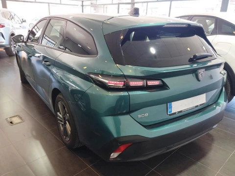 Peugeot 308 FAM. 1.2 GASOLINA 130 ACTIVE PACK SW 5P