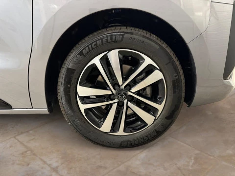 Peugeot Traveller Business Long BlueHDi 180 S&S EAT8