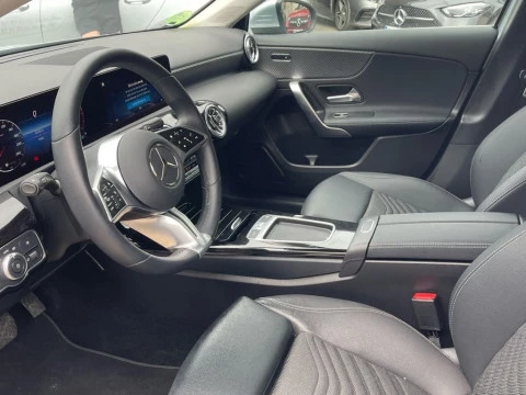 Mercedes-Benz Clase A 180 d Progressive (EURO 6e)