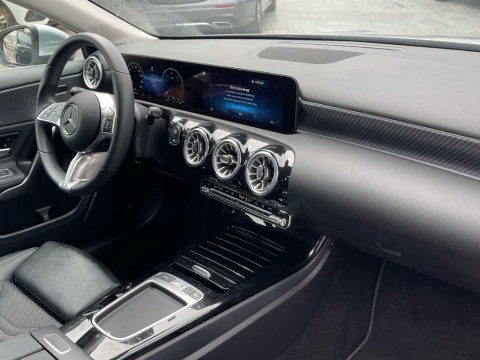 Mercedes-Benz Clase A 180 d Progressive (EURO 6e)