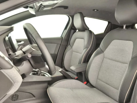 Renault Clio   TCe Techno 67kW