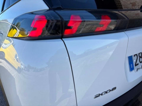 Peugeot 2008 Allure BlueHDI 81kW (110CV)