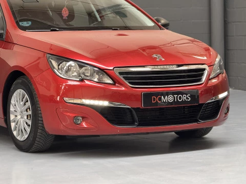 Peugeot 308 5p Access 1.6 BlueHDi 73KW (100CV)