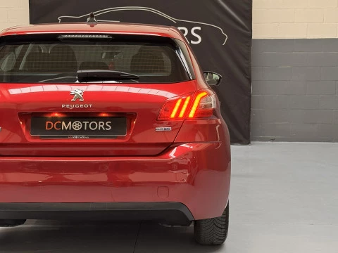 Peugeot 308 5p Access 1.6 BlueHDi 73KW (100CV)