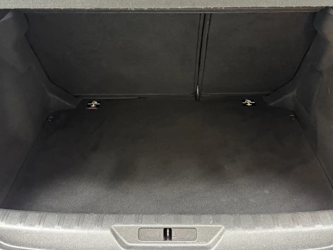 Peugeot 308 5p Access 1.6 BlueHDi 73KW (100CV)