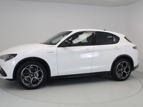 Alfa Romeo Stelvio VELOCE 2.2 JTDM 160CV