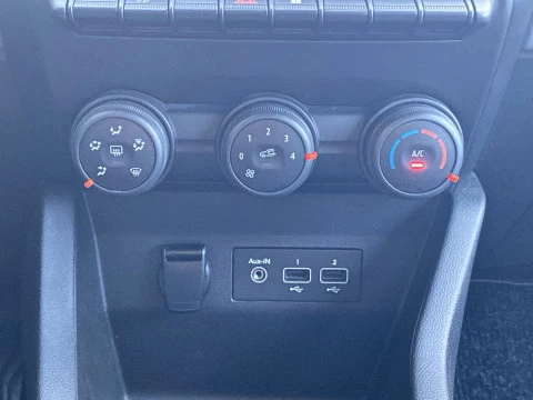 Renault Clio Business SCe 49 kW (67CV)