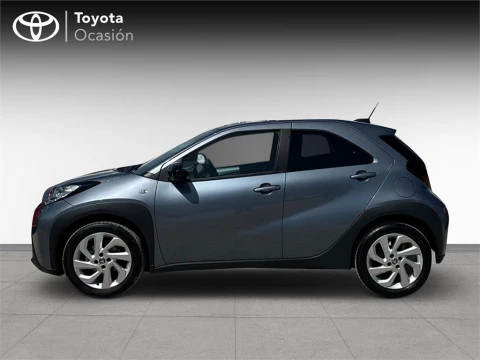 Toyota Aygo X Cross Cross Play