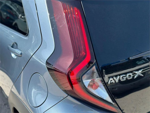 Toyota Aygo X Cross Cross Play