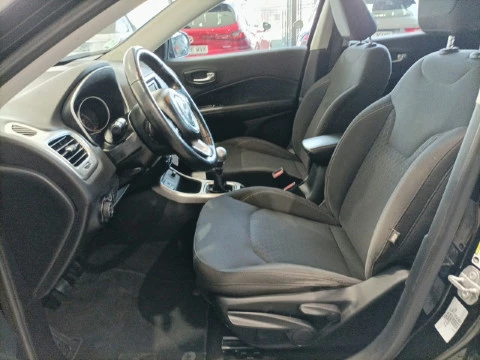 Jeep Compass 1.6 Mjet 88kW Longitude 4x2