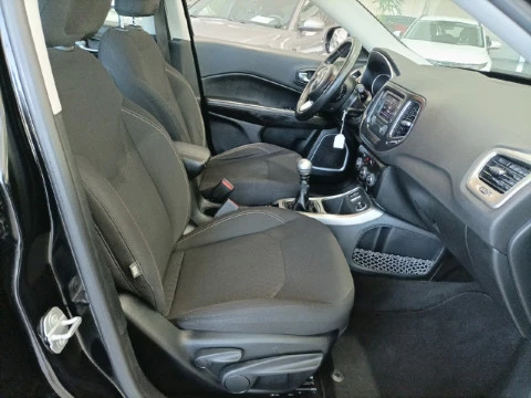 Jeep Compass 1.6 Mjet 88kW Longitude 4x2