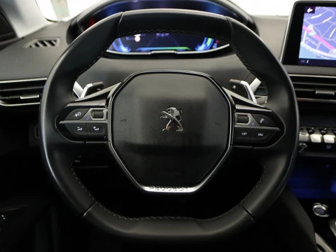 Peugeot 3008 1.6 HYBRID 225 E-AUTO ALLURE 5P