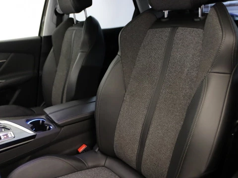 Peugeot 3008 1.6 HYBRID 225 E-AUTO ALLURE 5P