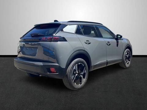 Peugeot 2008 Allure Gasolina 100 S&S 6 Vel. MAN