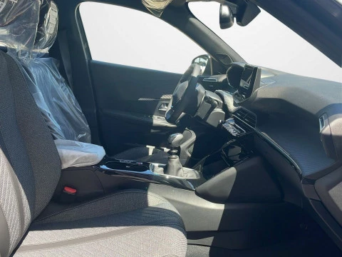 Peugeot 2008 Allure Gasolina 100 S&S 6 Vel. MAN