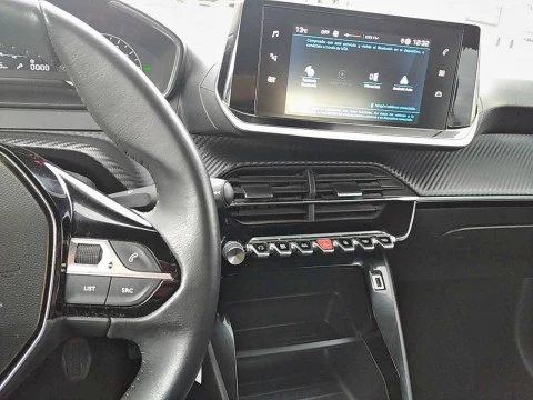 Peugeot 208 BlueHDi 73kW (100CV) Active
