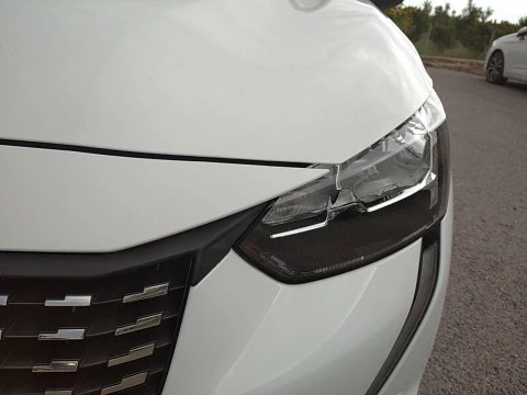 Peugeot 208 BlueHDi 73kW (100CV) Active