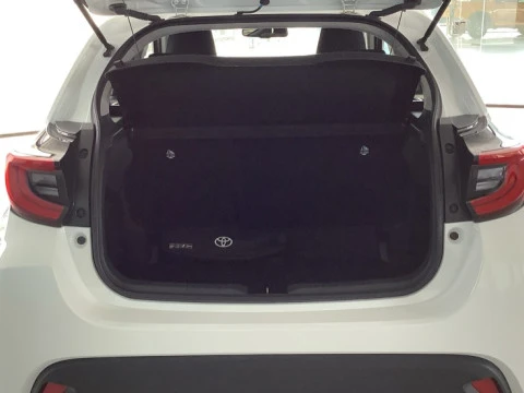 Toyota Yaris TOYOTA ACTIVE PLUS 120H