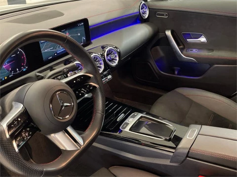 Mercedes-Benz CLA 200 D DCT Shooting Brake