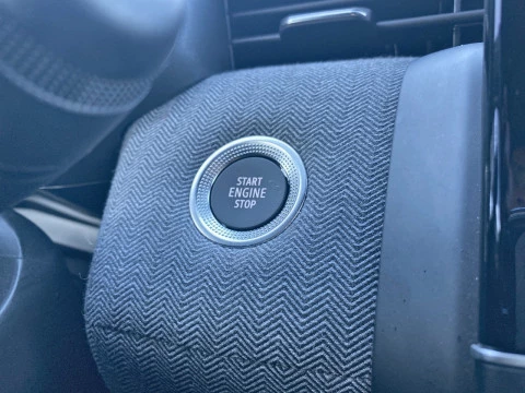 Renault Clio techno Eco-G 100cv (74kW)