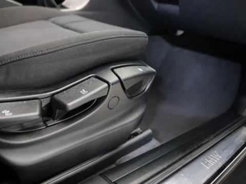 BMW X3 2.0D 5P