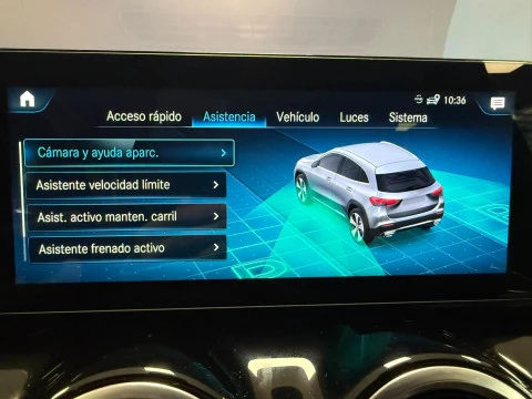Mercedes-Benz GLA GLA 200 D