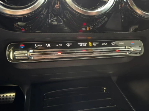 Mercedes-Benz GLA GLA 200 D
