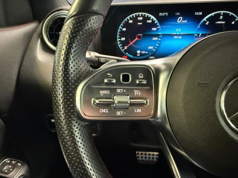 Mercedes-Benz GLA GLA 200 D