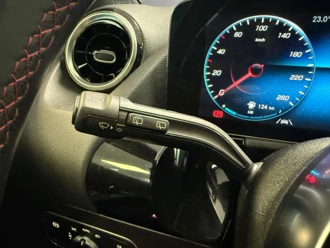Mercedes-Benz GLA GLA 200 D
