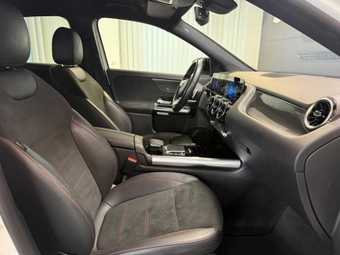 Mercedes-Benz GLA GLA 200 D