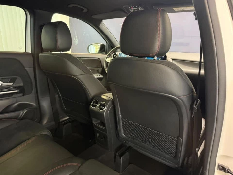 Mercedes-Benz GLA GLA 200 D