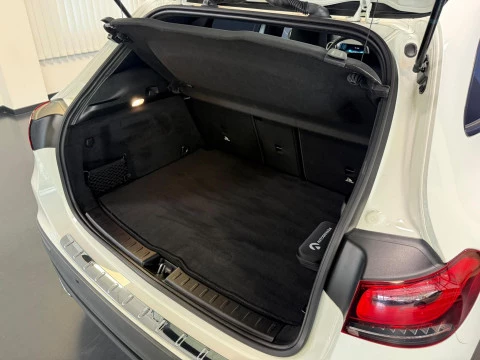 Mercedes-Benz GLA GLA 200 D