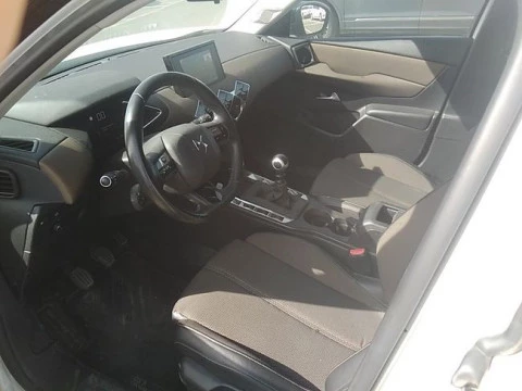 DS 3 Crossback BlueHDi 73 kW Manual SO CHIC