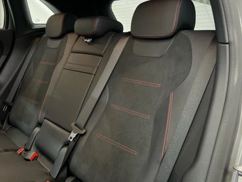 Mercedes-Benz GLA 200 d