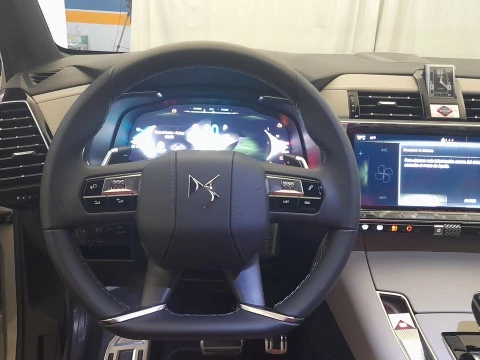 DS 7 1.6 PHEV E-TENSE 4X4 360 OPERA 4WD 360 5P