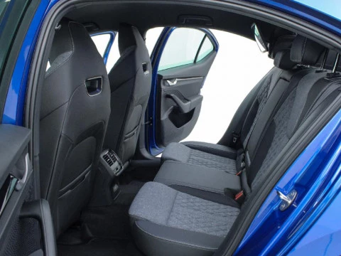 Skoda Octavia OCTAVIA SPORTLINE 2,0 TDI 110 KW (150 CV) DSG 7 VEL.