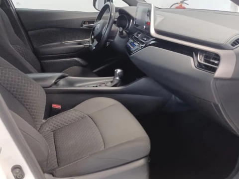 Toyota C-HR 1.8 125H Active