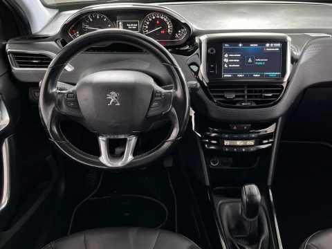 Peugeot 2008 Allure BlueHDi 100 S&S