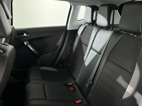 Peugeot 2008 Allure BlueHDi 100 S&S