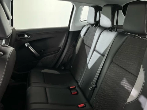 Peugeot 2008 Allure BlueHDi 100 S&S