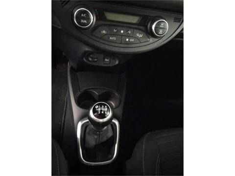 Toyota Yaris 1.5 Active