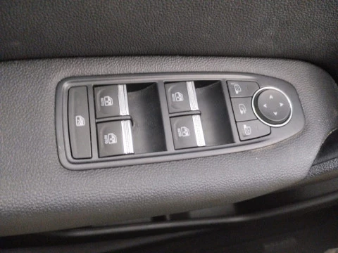 Renault Captur  E-TECH Hibrido Techno Fast Track 105kW