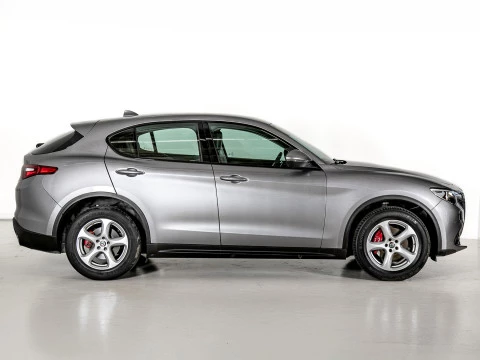 Alfa Romeo Stelvio 2.0 Gasolina 148kW (200CV) Super Q4