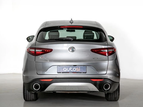 Alfa Romeo Stelvio 2.0 Gasolina 148kW (200CV) Super Q4