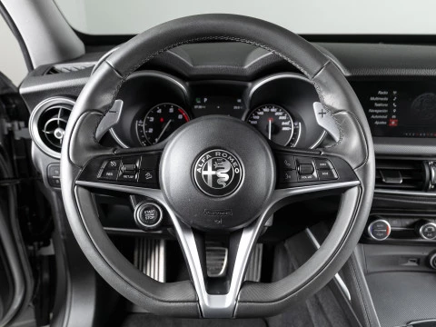 Alfa Romeo Stelvio 2.0 Gasolina 148kW (200CV) Super Q4