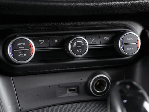 Alfa Romeo Stelvio 2.0 Gasolina 148kW (200CV) Super Q4