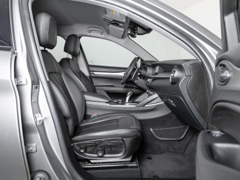 Alfa Romeo Stelvio 2.0 Gasolina 148kW (200CV) Super Q4