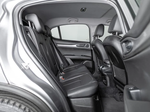 Alfa Romeo Stelvio 2.0 Gasolina 148kW (200CV) Super Q4