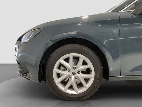 Seat Leon 1.5 eTSI 85KW (115VCV) DSG STYLE 25º ANIVERSARIO