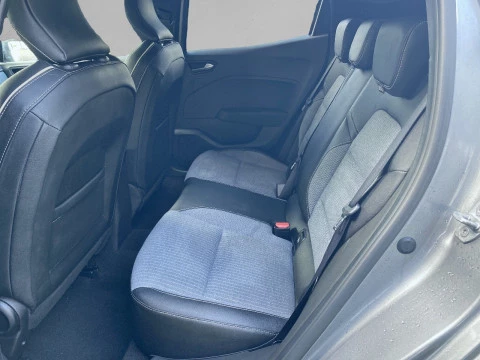 Renault Clio techno Eco-G 100cv (74kW)